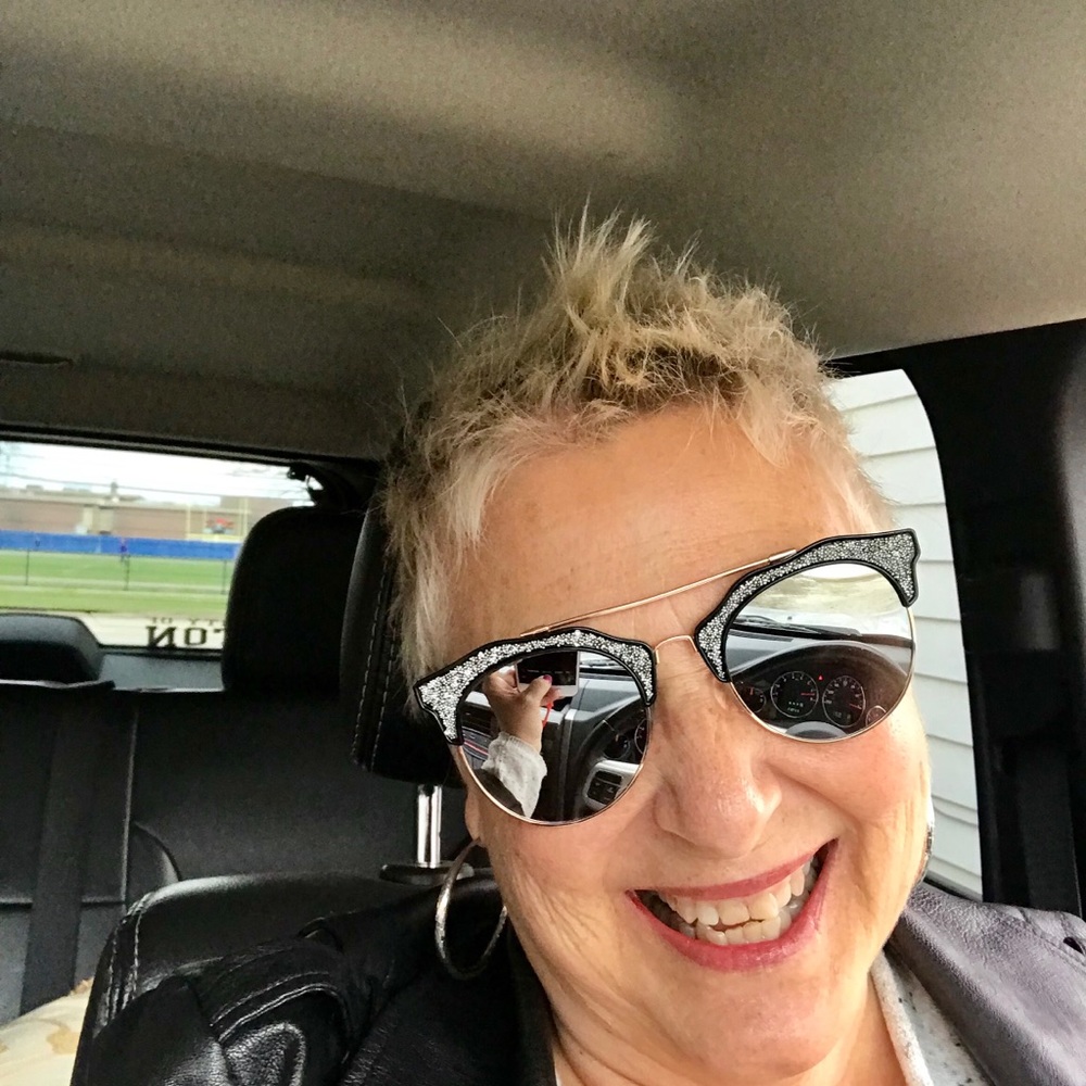 Meet your Posher, Mary jo